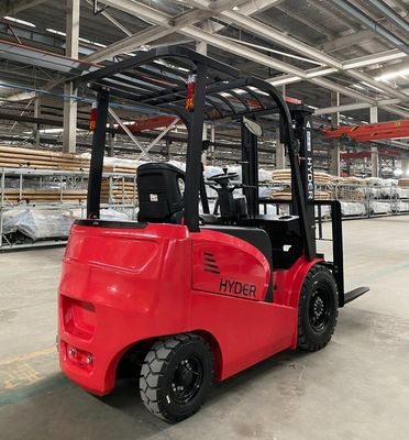 Dependable and Durable Electric Forklifts for Environmentally Friendly Manufacturing